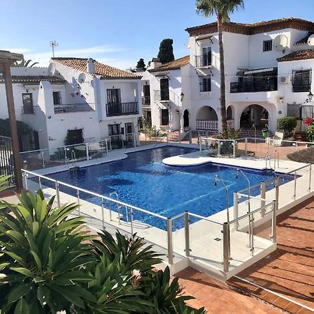 Villa Nueva Nerja Pueblo Andaluz Casa Grafton Extérieur photo